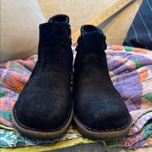 NWOT Born Black Suede Ankle Boots size 39